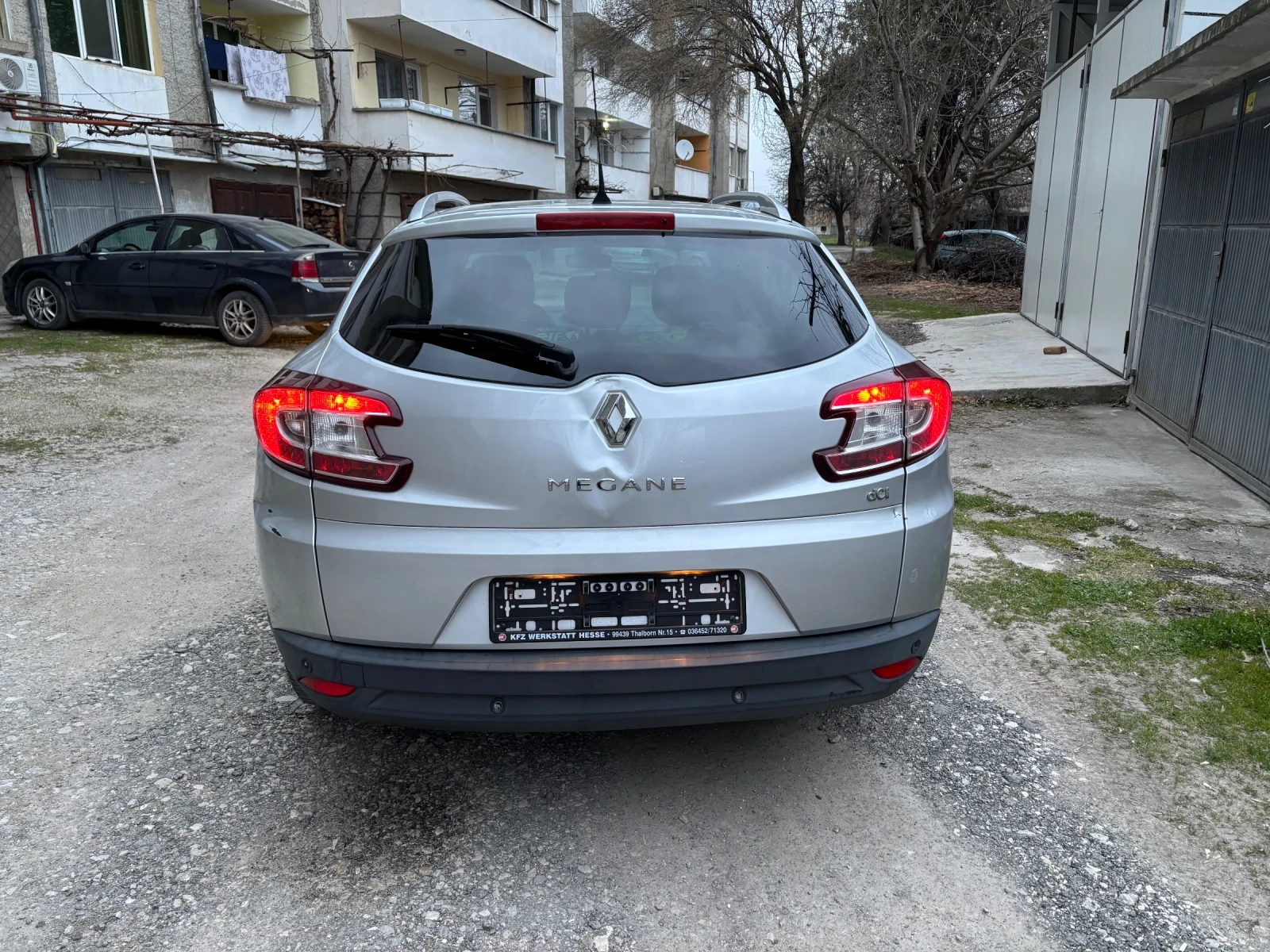 Renault Megane 1.5dci 110кс.Автоматик Фейс, снимка 5 - Автомобили и джипове - 53910171