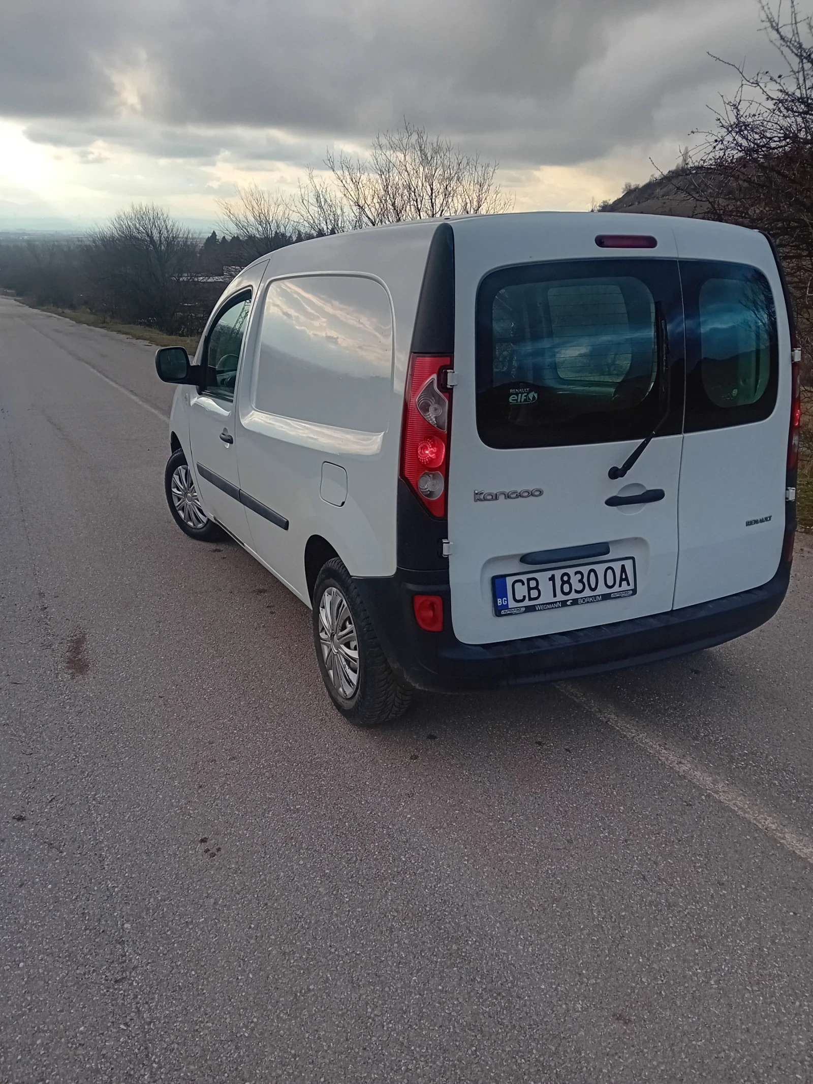 Renault Kangoo, снимка 3 - Автомобили и джипове - 53922235