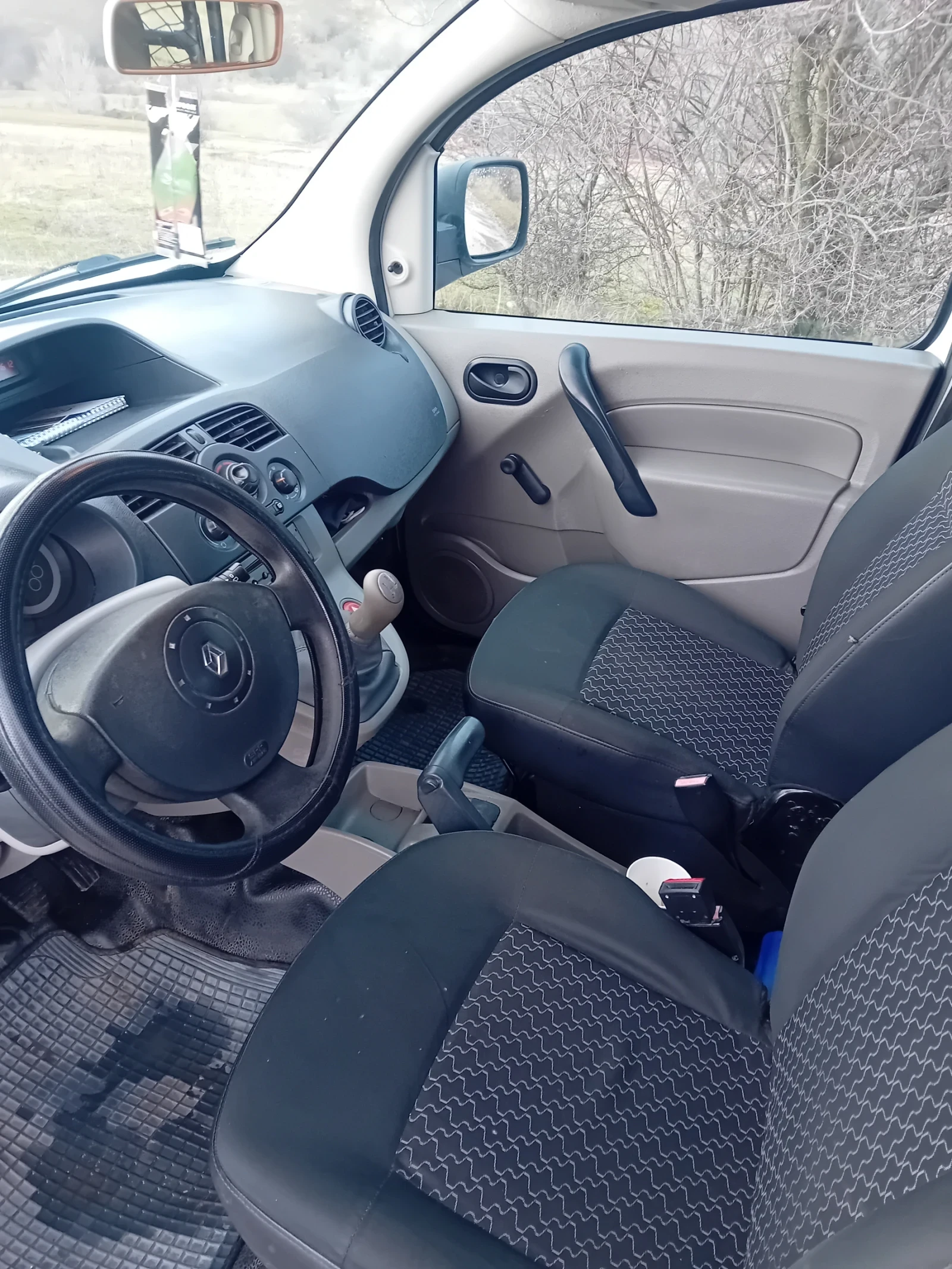 Renault Kangoo, снимка 6 - Автомобили и джипове - 53922235