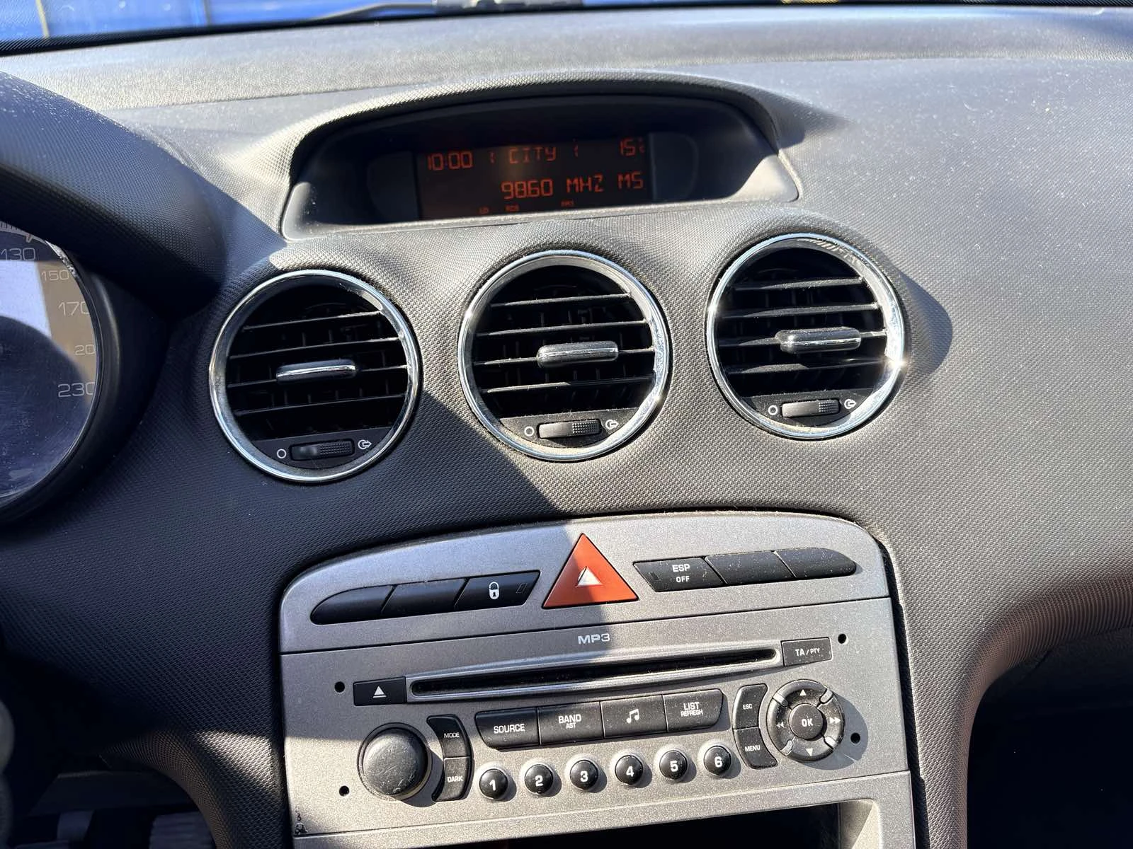 Peugeot 308 SW, снимка 5 - Автомобили и джипове - 54309251