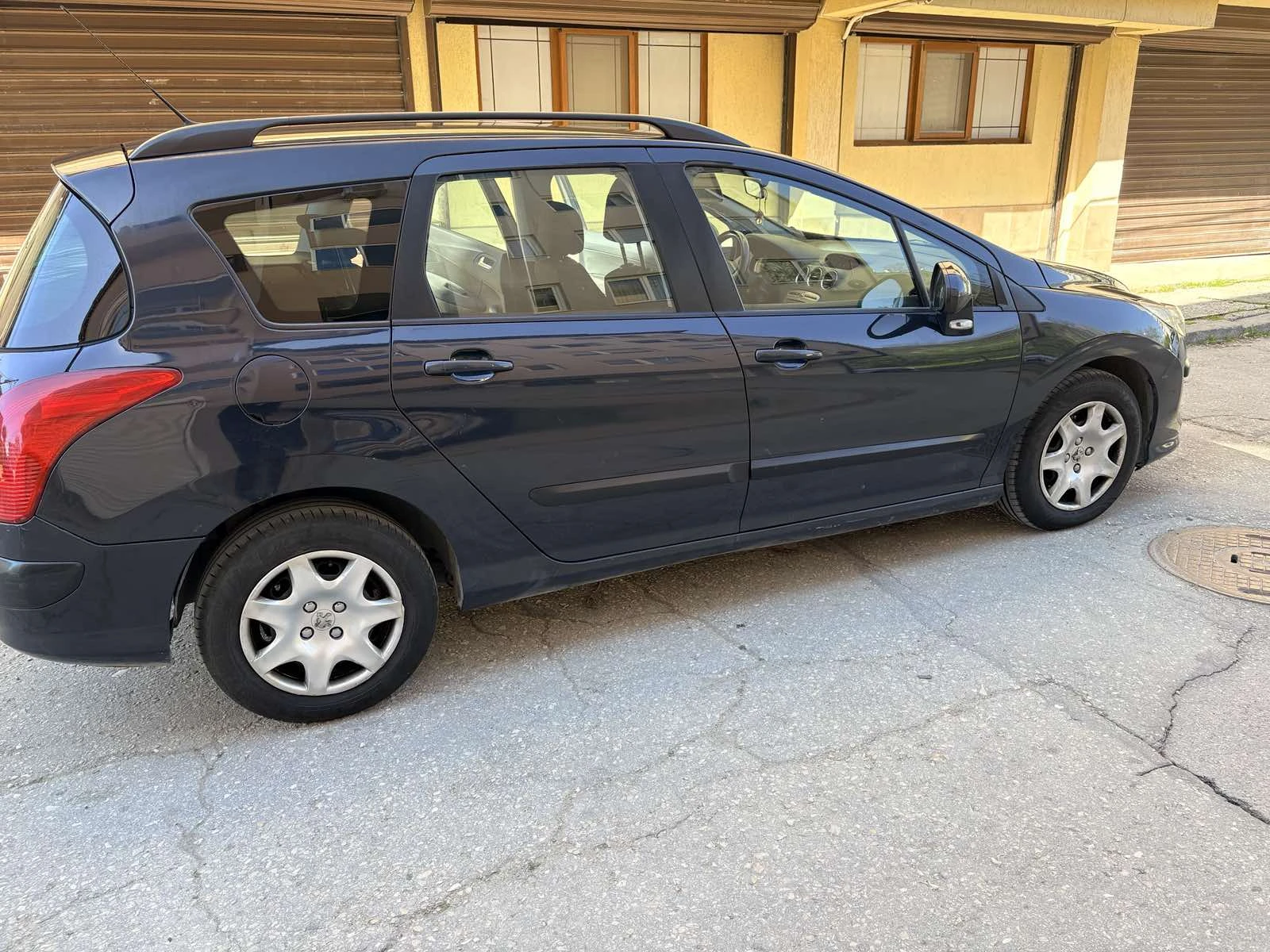 Peugeot 308 SW, снимка 12 - Автомобили и джипове - 54309251