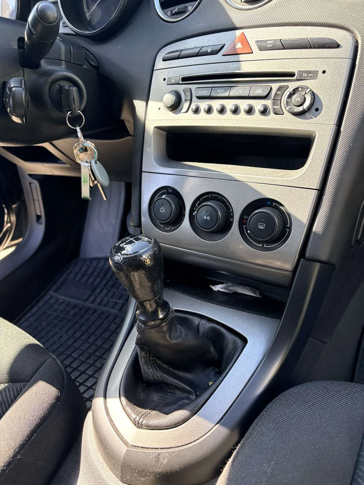 Peugeot 308 SW, снимка 10 - Автомобили и джипове - 54309251