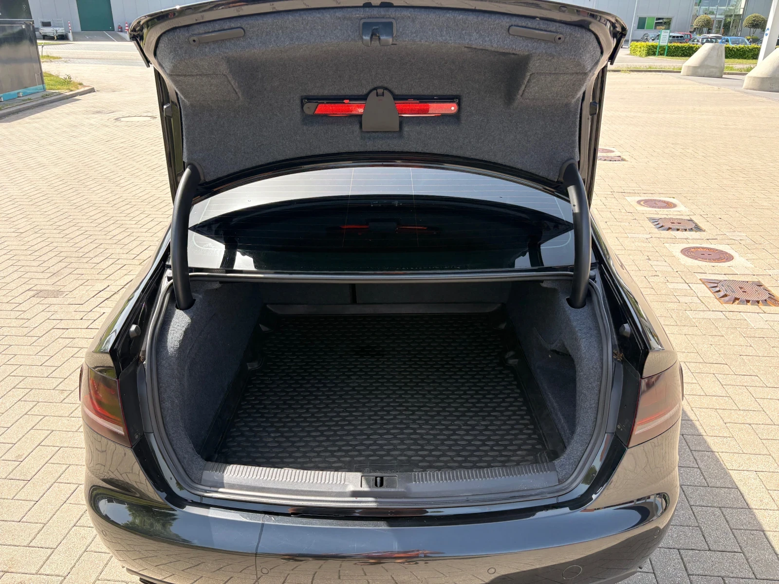 Audi A4, снимка 6 - Автомобили и джипове - 54670658