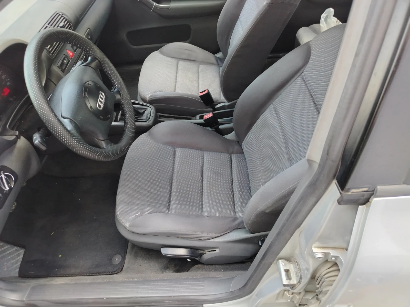 Audi A3 1.6i БЕНЗИН-ГАЗ , снимка 8 - Автомобили и джипове - 54968221