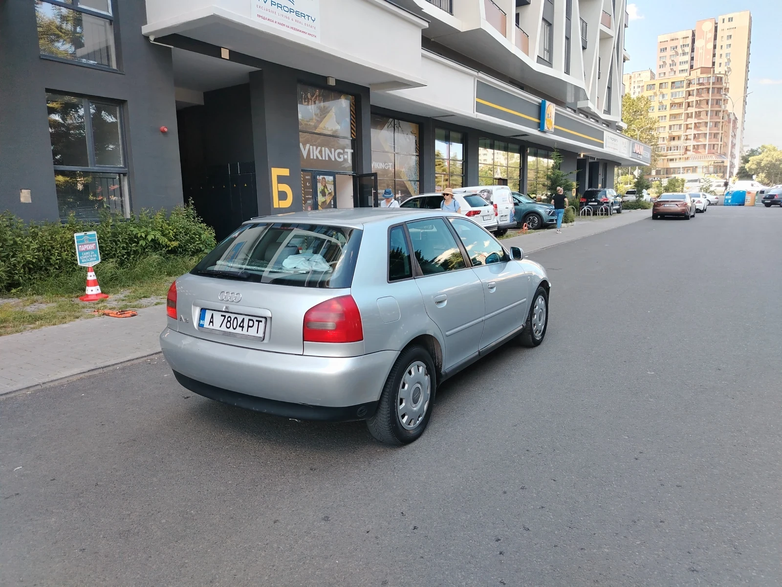 Audi A3 1.6i БЕНЗИН-ГАЗ , снимка 6 - Автомобили и джипове - 54968221