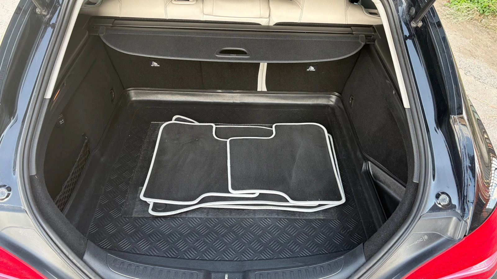 Mercedes-Benz CLA 200 Shooting Brake Executive 2.2CDI-136k.c., снимка 16 - Автомобили и джипове - 55255995