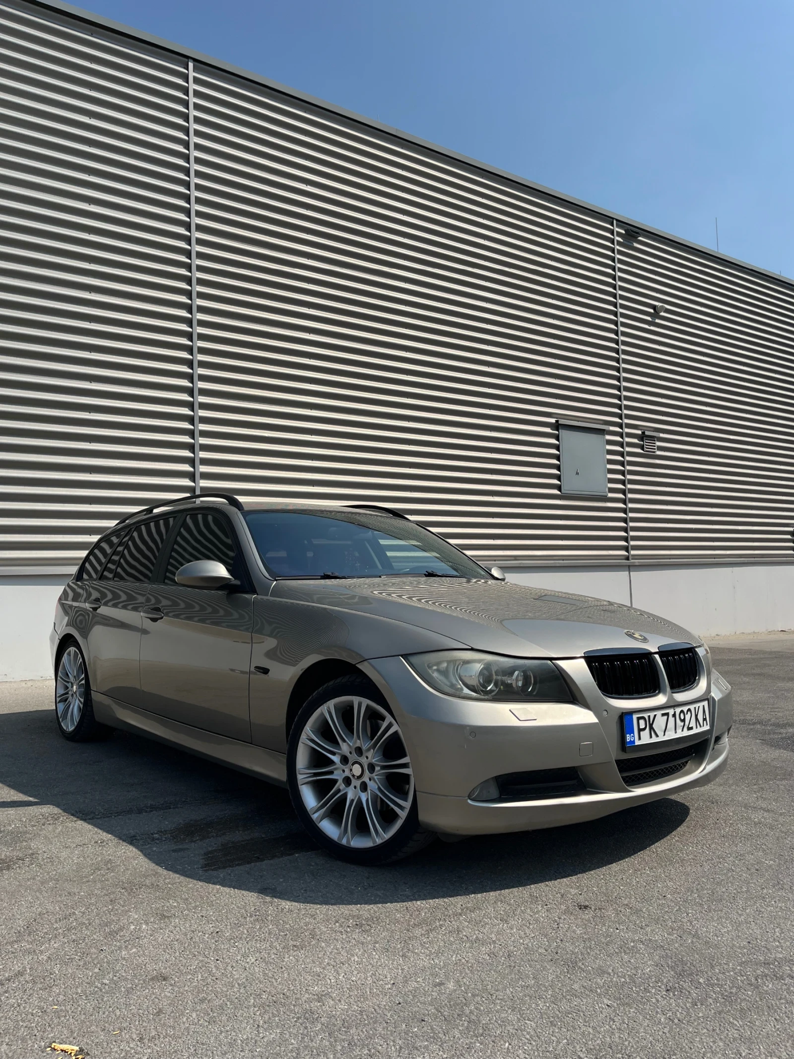 BMW 320