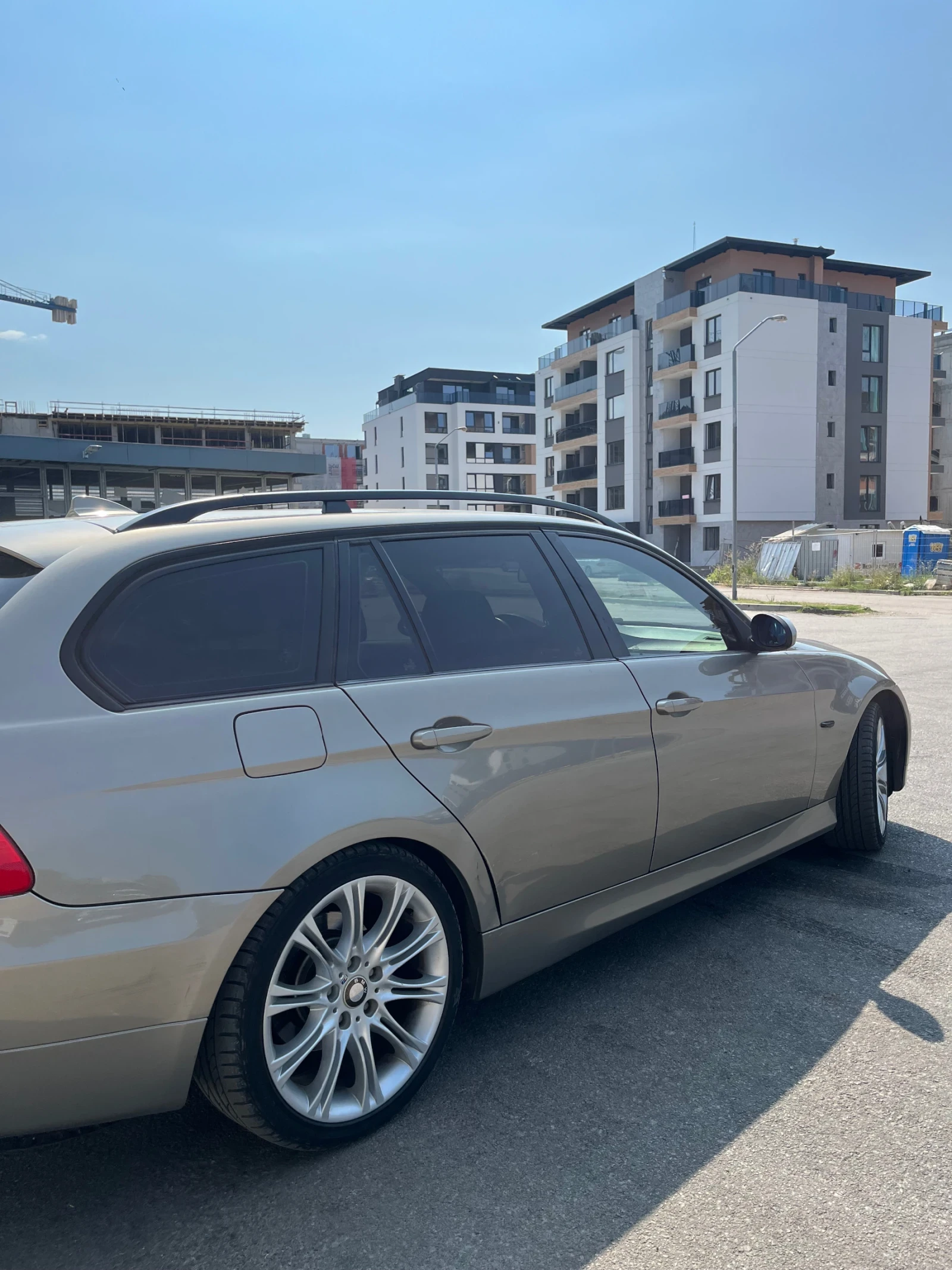 BMW 320, снимка 7 - Автомобили и джипове - 55967728