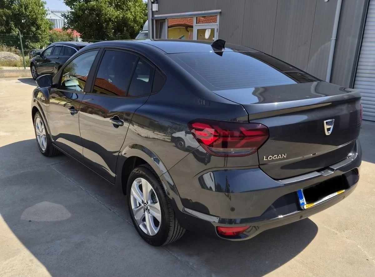 Dacia Logan, снимка 5 - Автомобили и джипове - 56001903