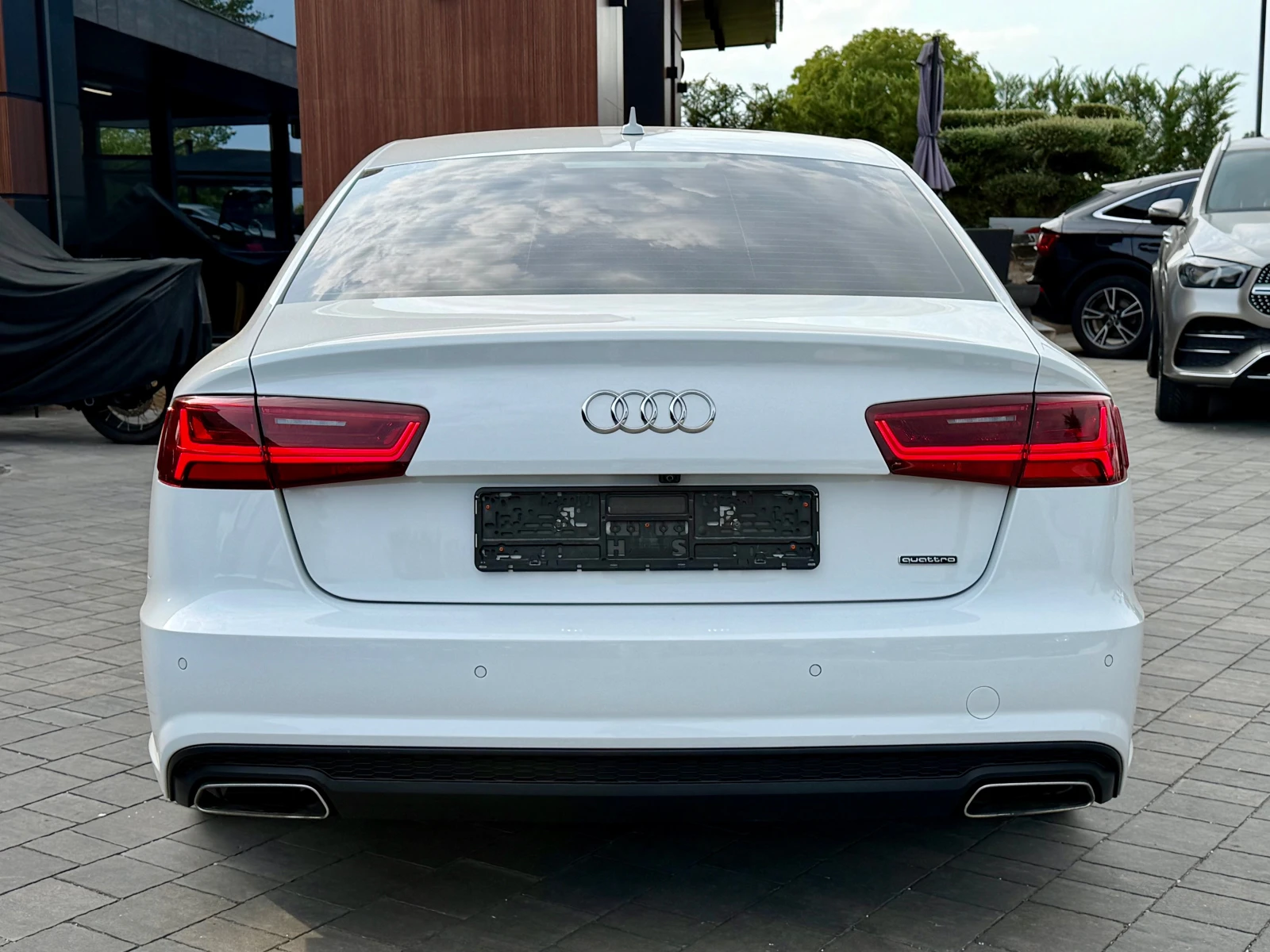 Audi A6 3.0TDI S-line #DISTR#Cam360#HUD#NightVisio#MEMORY#, снимка 6 - Автомобили и джипове - 56046430