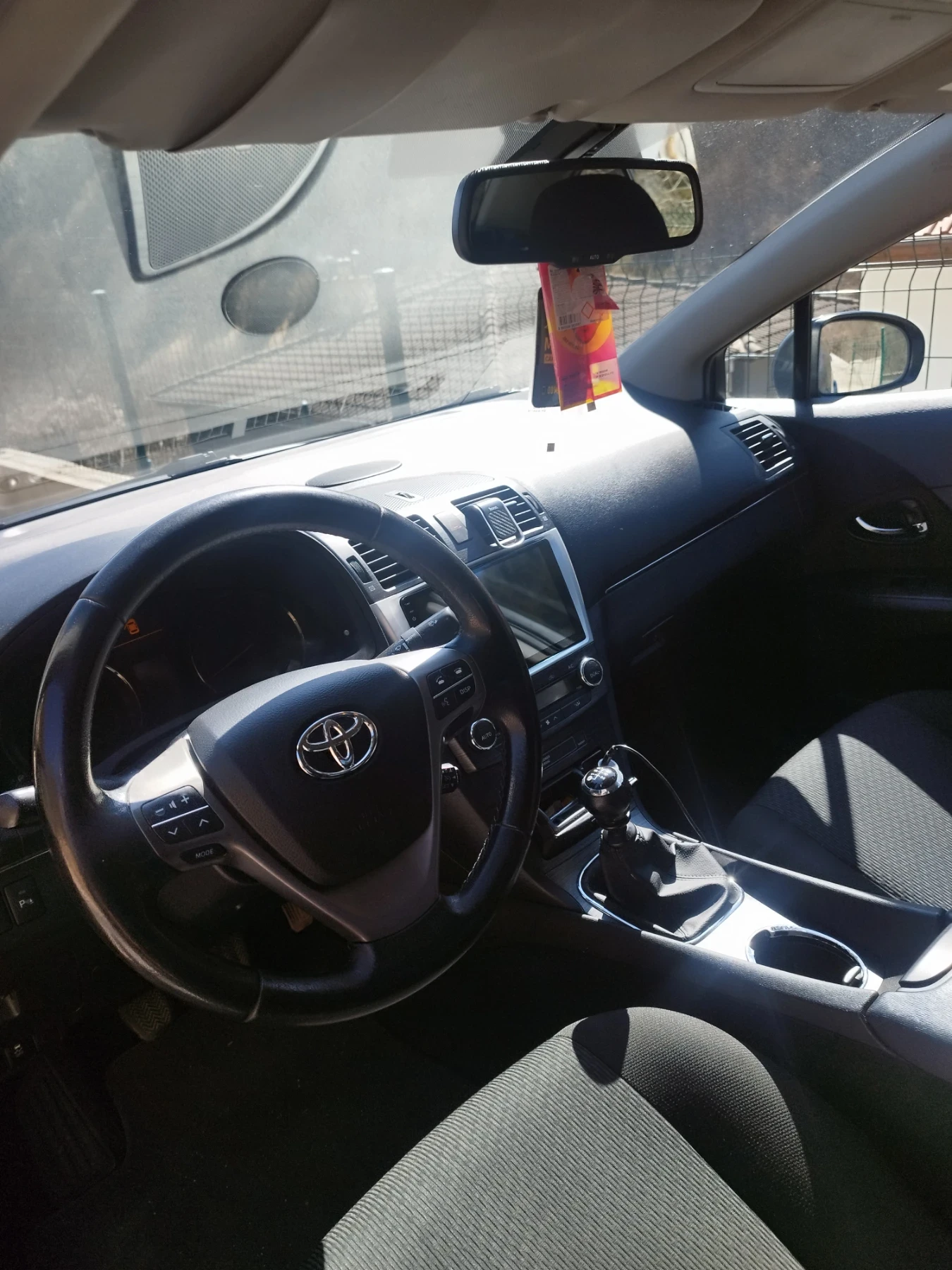 Toyota Avensis T27, снимка 6 - Автомобили и джипове - 56350937