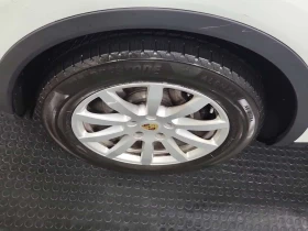 Porsche Cayenne  AWD| 360 КАМЕРИ| ПАНОРАМА| ПАМЕТ| CARFAX, снимка 6