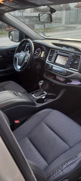 Toyota Highlander Toyota Highlander LE 3.5, снимка 8