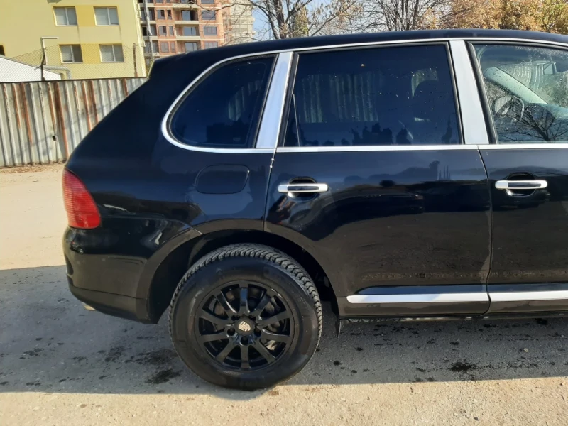 Porsche Cayenne 3.2, снимка 7 - Автомобили и джипове - 47657238