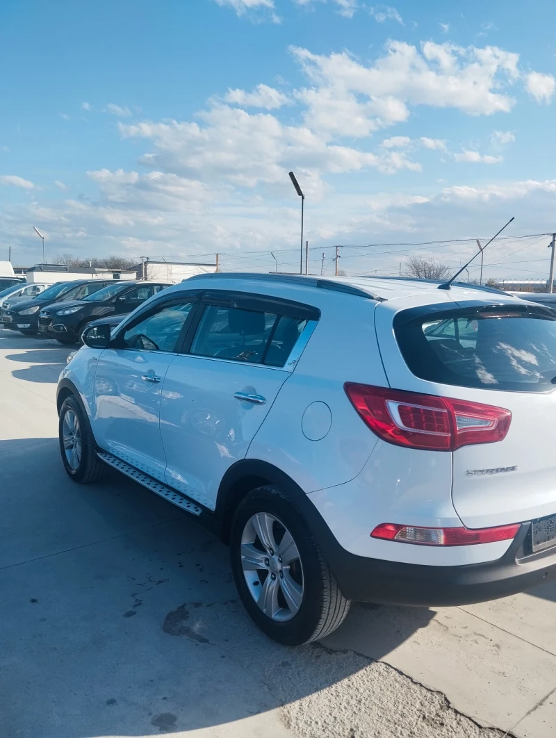 Kia Sportage 4x4 БЕНЗИН 2.0 163к.с., АВТОПИЛОТ, , ПАРКТРОНИК, снимка 3 - Автомобили и джипове - 52502573