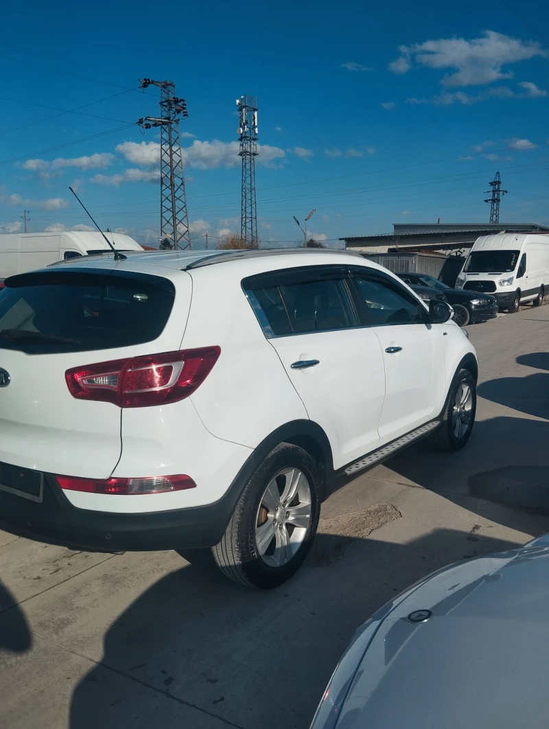 Kia Sportage 4x4 БЕНЗИН 2.0 163к.с., АВТОПИЛОТ, , ПАРКТРОНИК, снимка 5 - Автомобили и джипове - 52502573