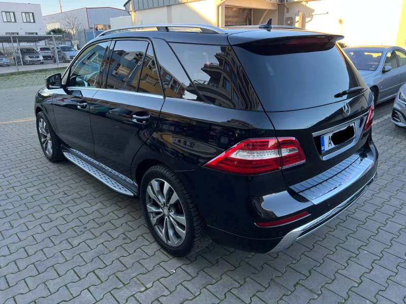 Mercedes-Benz ML 350 CDI AMG DESIGNO PANORAMA HARMAN/KARDON, снимка 4 - Автомобили и джипове - 52528811