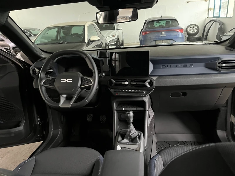Dacia Duster, снимка 3 - Автомобили и джипове - 53451158