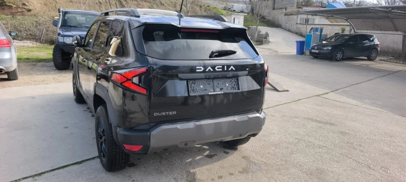 Dacia Duster, снимка 2 - Автомобили и джипове - 53451158