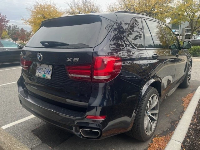 BMW X5 * АВТО КРЕДИТ* ЦЕНА ДО БГ * СЕРВИЗНА ИСТОРИЯ *  - изображение 4