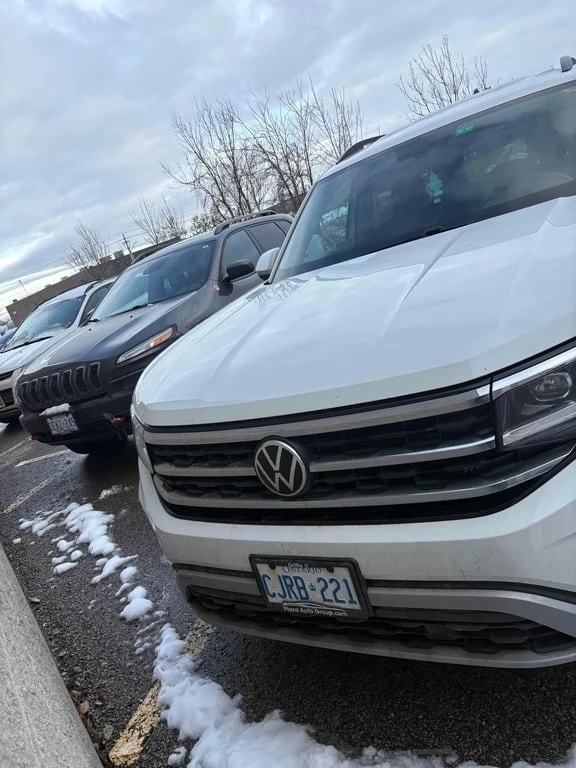VW Atlas * Trendline * CARFAX *    | Mobile.bg   2