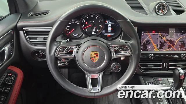 Porsche Macan, снимка 12 - Автомобили и джипове - 56081704