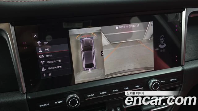 Porsche Macan, снимка 14 - Автомобили и джипове - 56081704