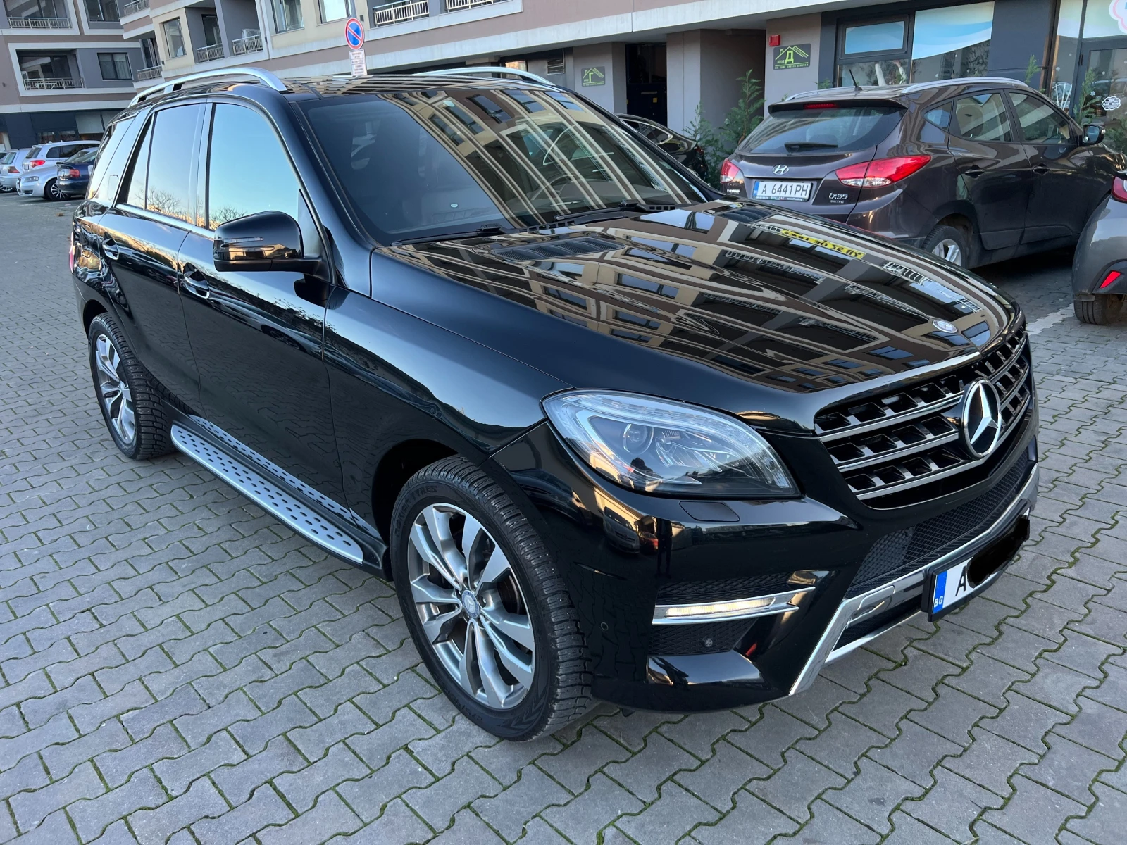 Mercedes-Benz ML 350 CDI AMG DESIGNO PANORAMA HARMAN/KARDON, снимка 1