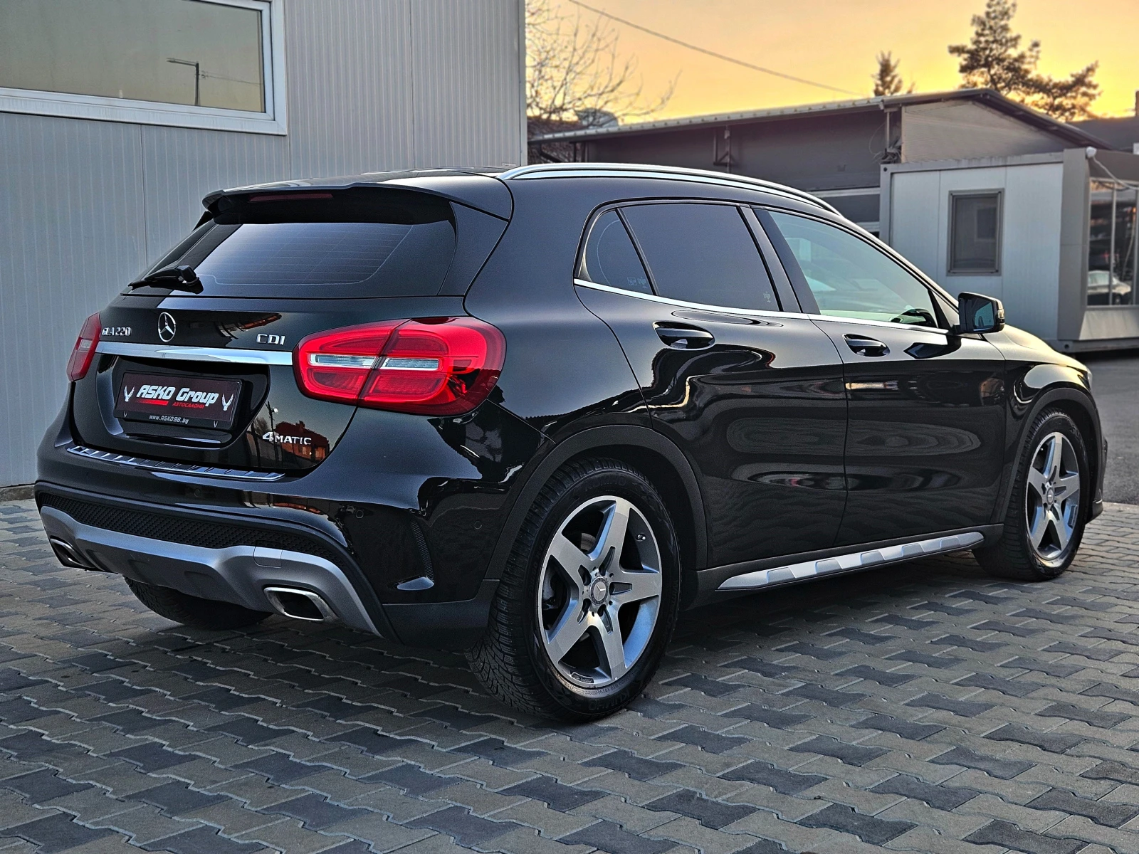 Mercedes-Benz GLA 220 ! AMG/4MAT/GERMANY/HARMAN/PANO/ПОДГРЕВ/BLIND SPOT/ - изображение 5