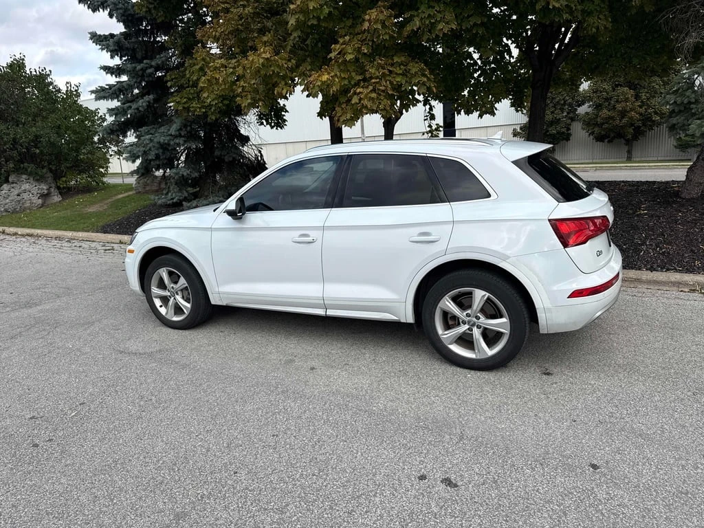 Audi Q5 * Progressiv * CARFAX * БЕЗ ПЪРВОНАЧАЛНА ВНОСКА - изображение 2