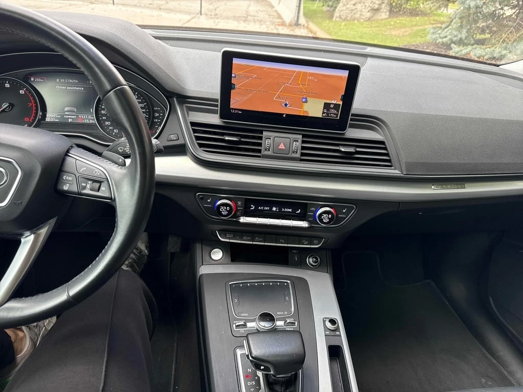 Audi Q5 * Progressiv * CARFAX * БЕЗ ПЪРВОНАЧАЛНА ВНОСКА - изображение 9