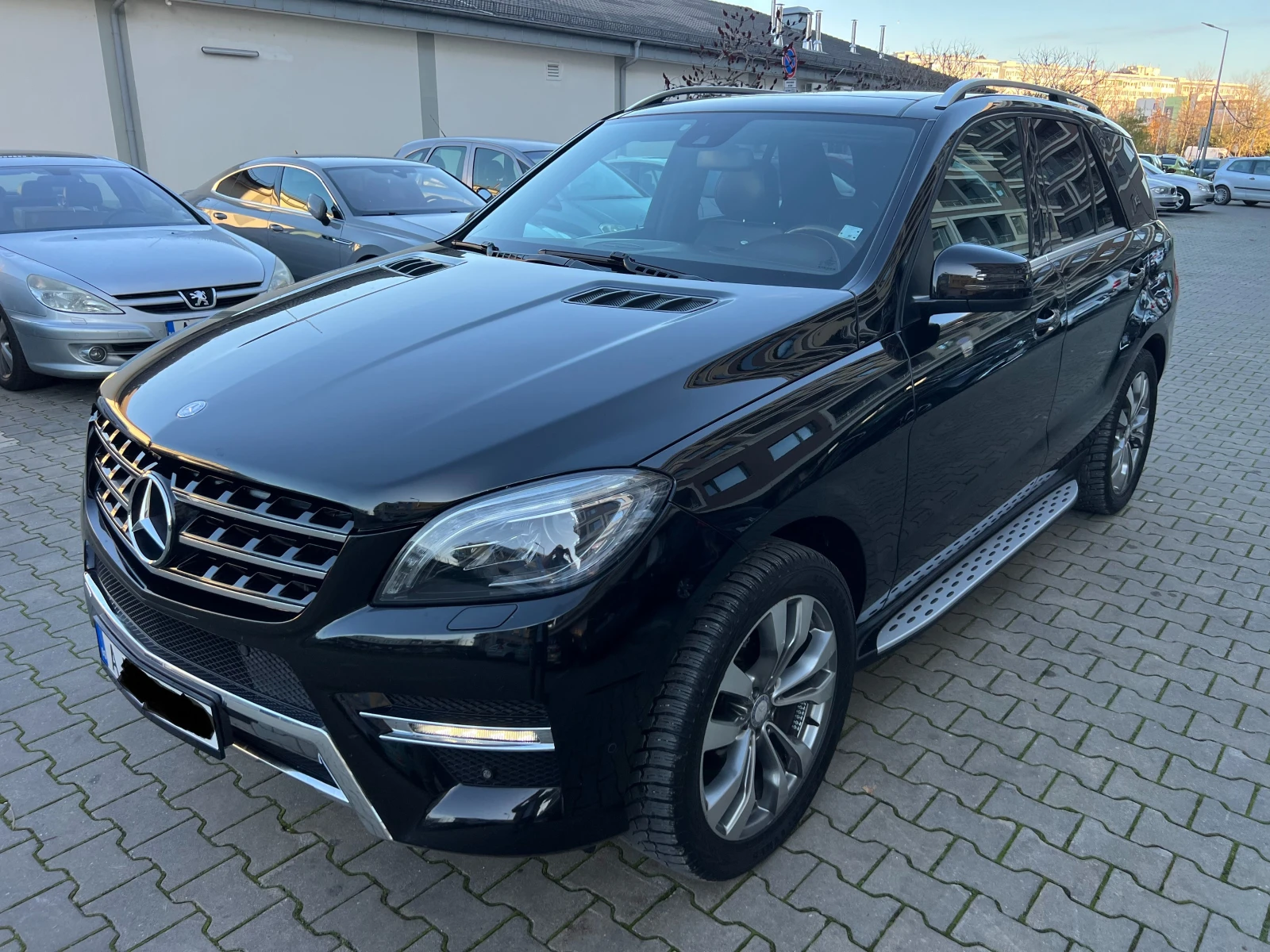 Mercedes-Benz ML 350 CDI AMG DESIGNO PANORAMA HARMAN/KARDON | Mobile.bg   2