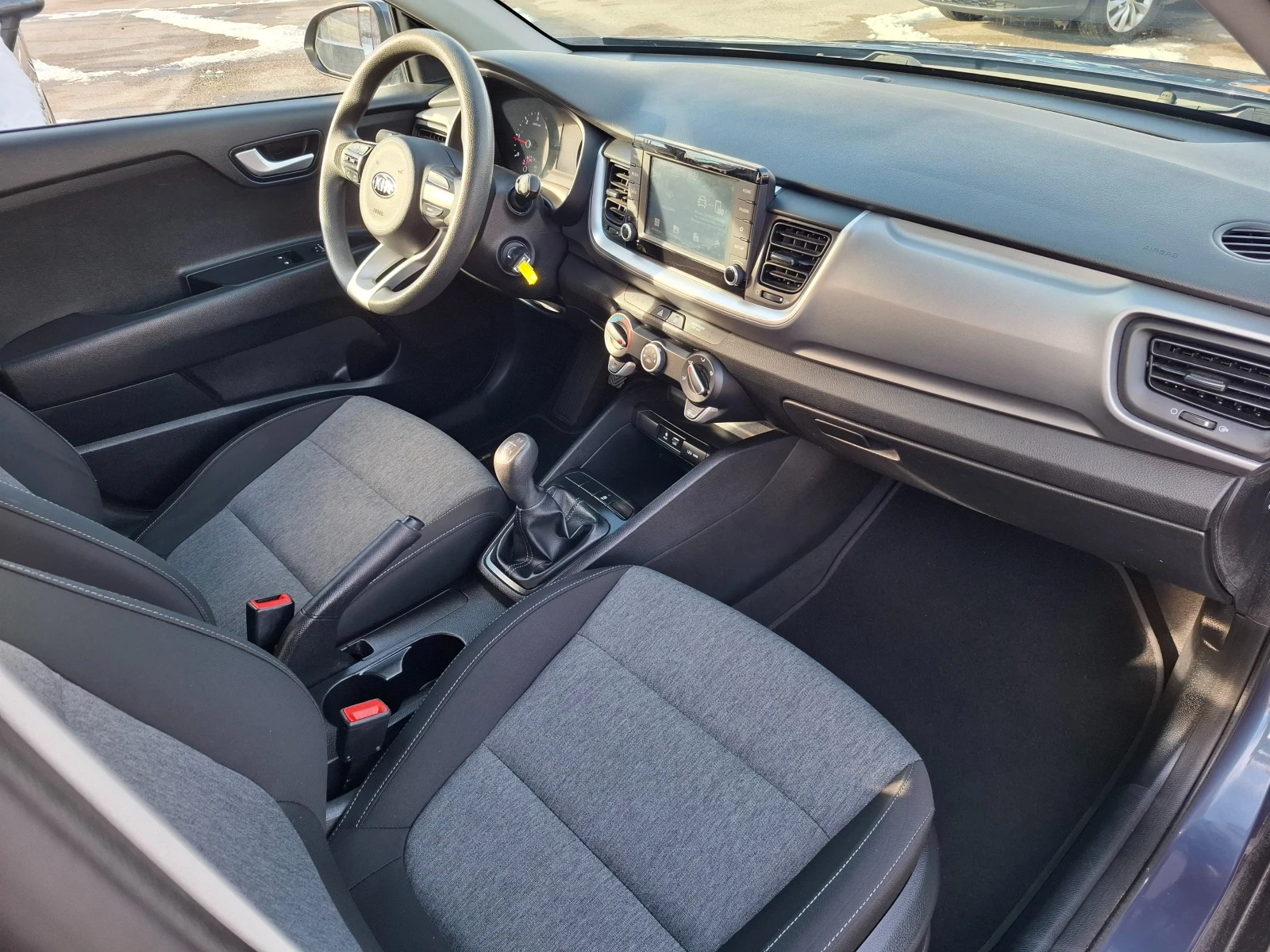 Kia Stonic 1.6 CRDI  | Mobile.bg � ����������� 12