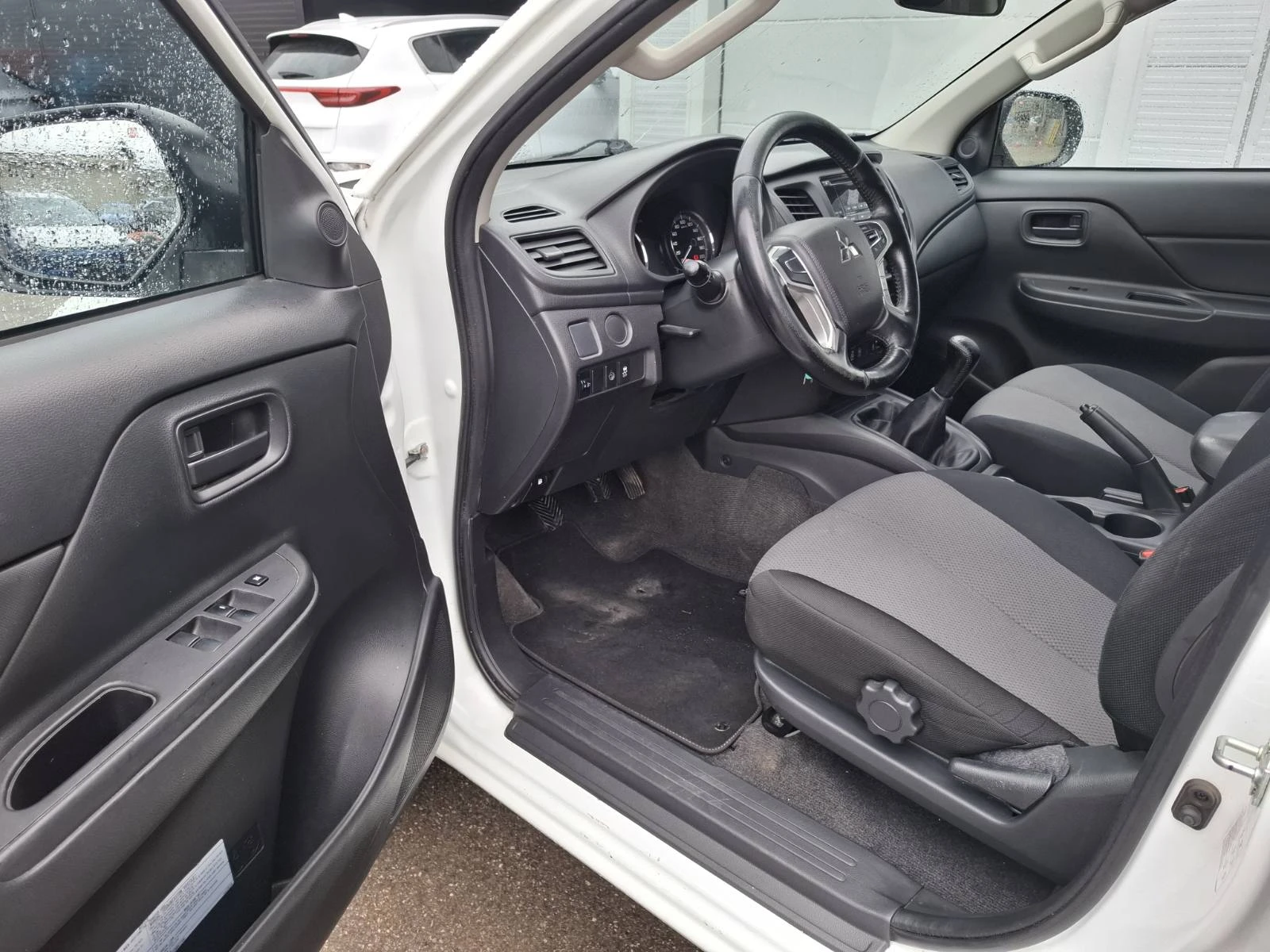 Mitsubishi L200 2.3 d  N1 | Mobile.bg � ����������� 9
