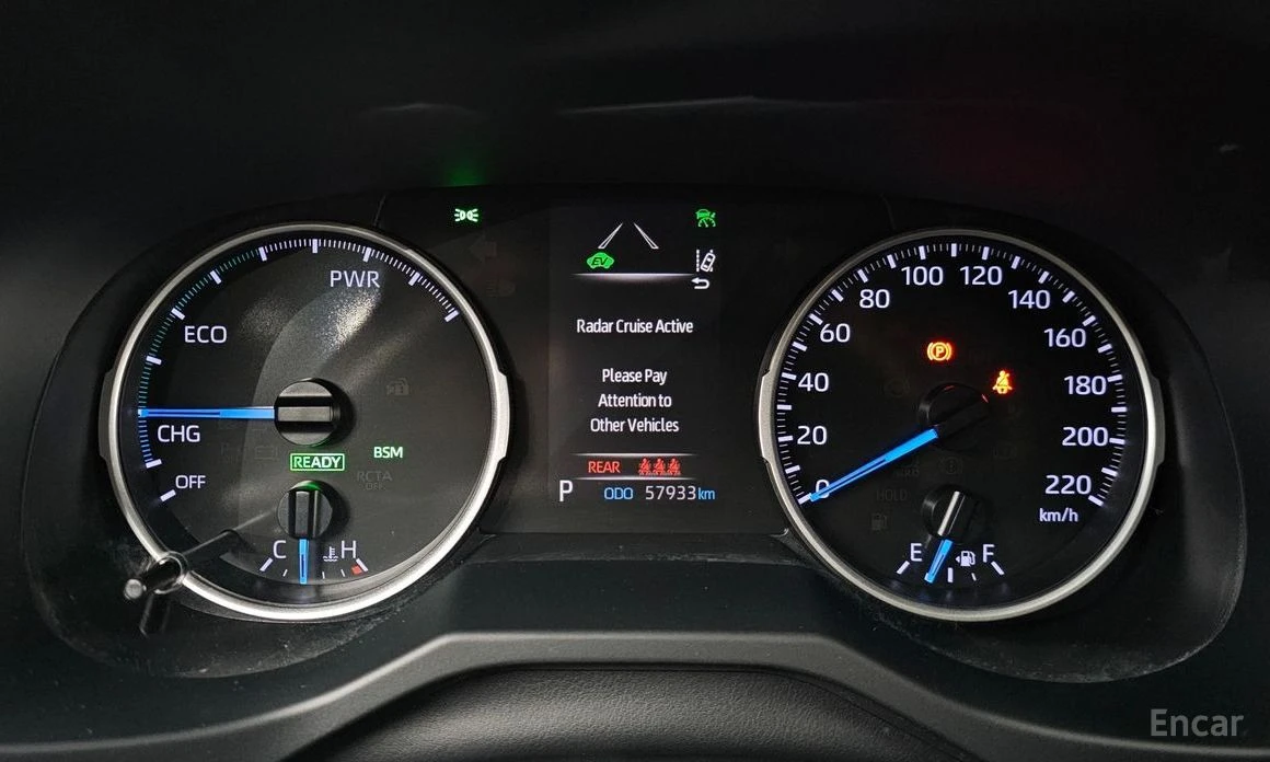 Toyota Rav4, снимка 8 - Автомобили и джипове - 53859569