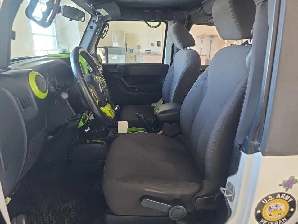 Jeep Wrangler, снимка 11 - Автомобили и джипове - 53893985