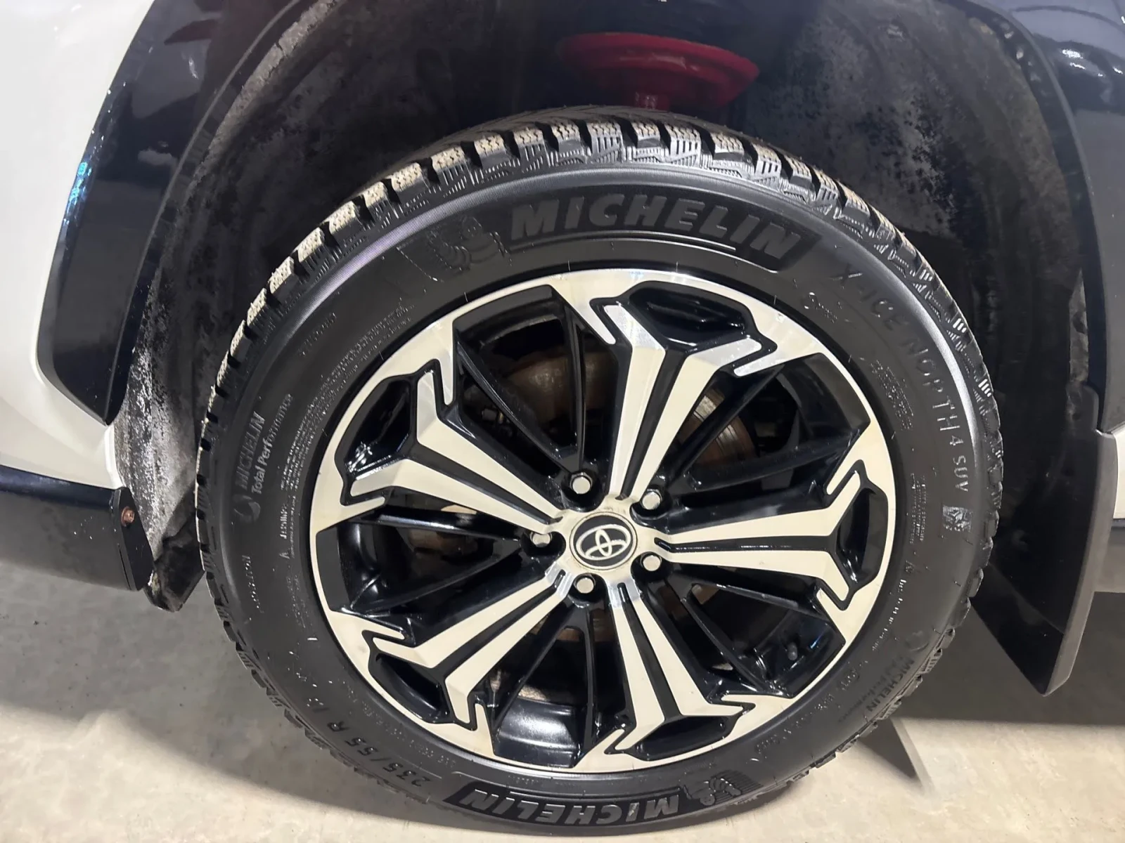 Toyota Rav4 2.5L 4cyl 4WD, снимка 7 - Автомобили и джипове - 53997211