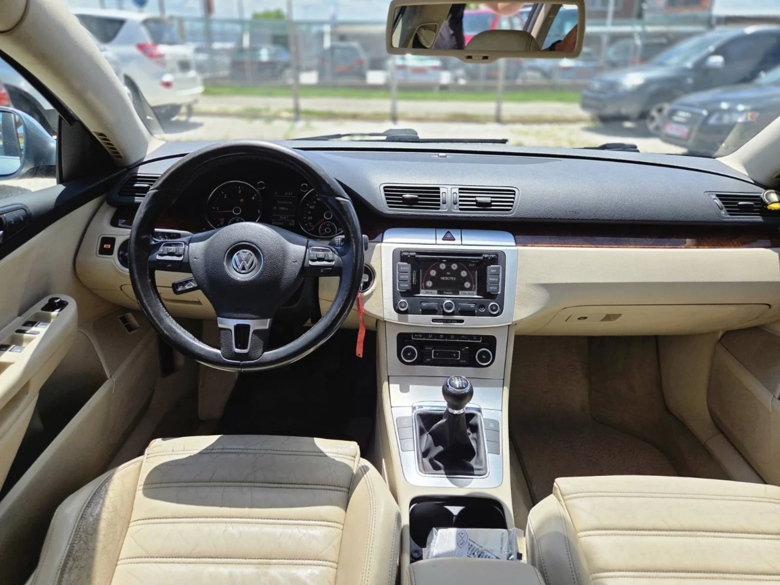 VW Passat 2.0D 140к FUL NAVI Кожа 4x4 , снимка 10 - Автомобили и джипове - 55190624