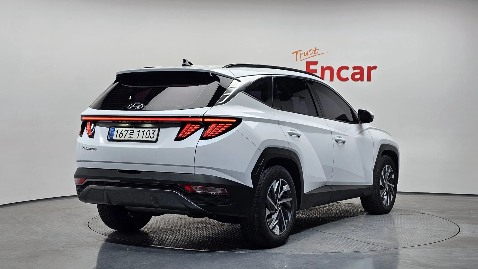 Hyundai Tucson 1.6 T-GDi Hybrid Inspiration 2WD, снимка 2 - Автомобили и джипове - 55369034