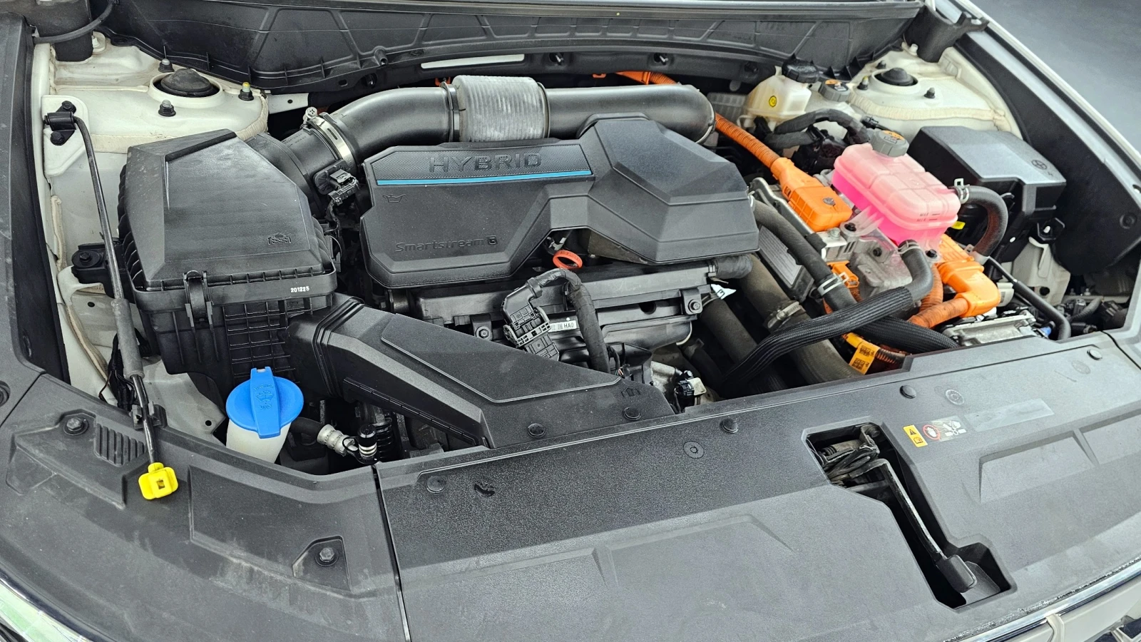 Hyundai Tucson 1.6 T-GDi Hybrid Inspiration 2WD, снимка 5 - Автомобили и джипове - 55369034