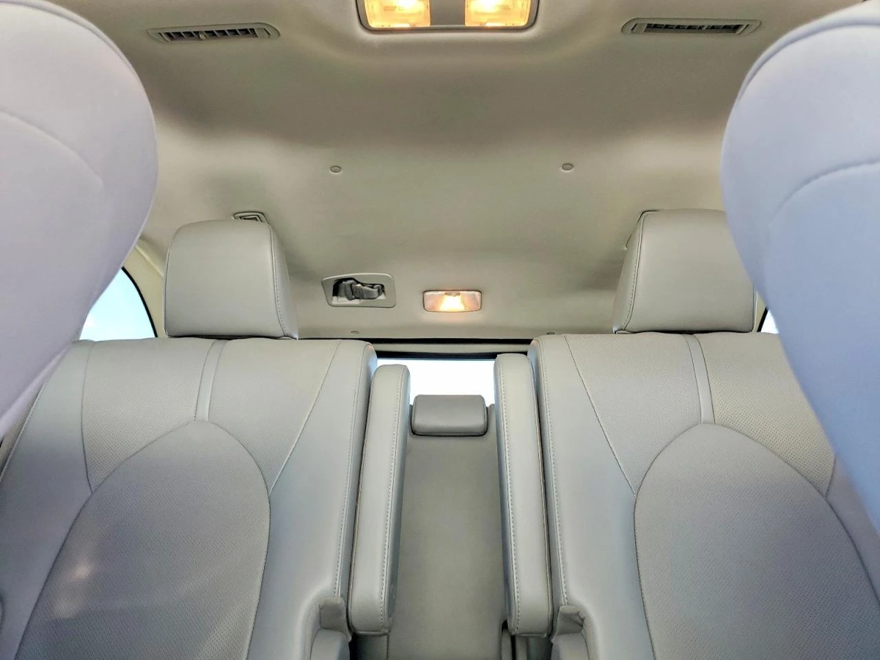 Toyota Highlander 2.5l Hybrid Limited | Mobile.bg � ����������� 10