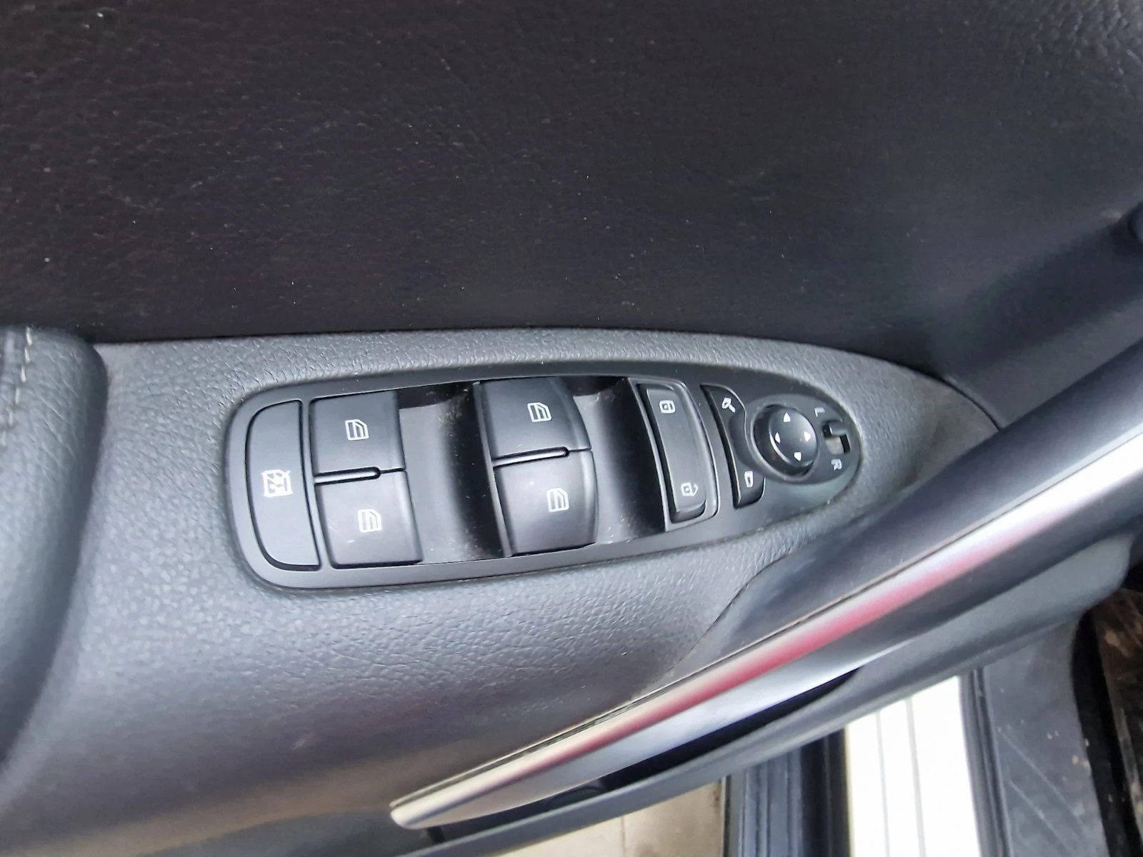 Mercedes-Benz X-Klasse 2.3, снимка 9 - Автомобили и джипове - 55492239