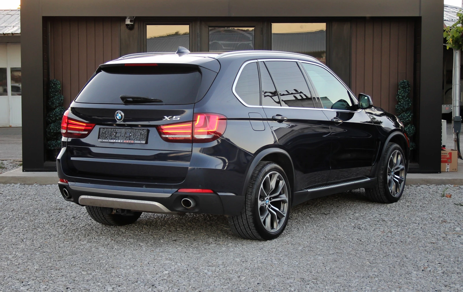 BMW X5 3.0D* XDRIVE* HUD* МОНИТОРИ* ДИГИТАЛЕН КИЛОМЕТРАЖ, снимка 6 - Автомобили и джипове - 55967841