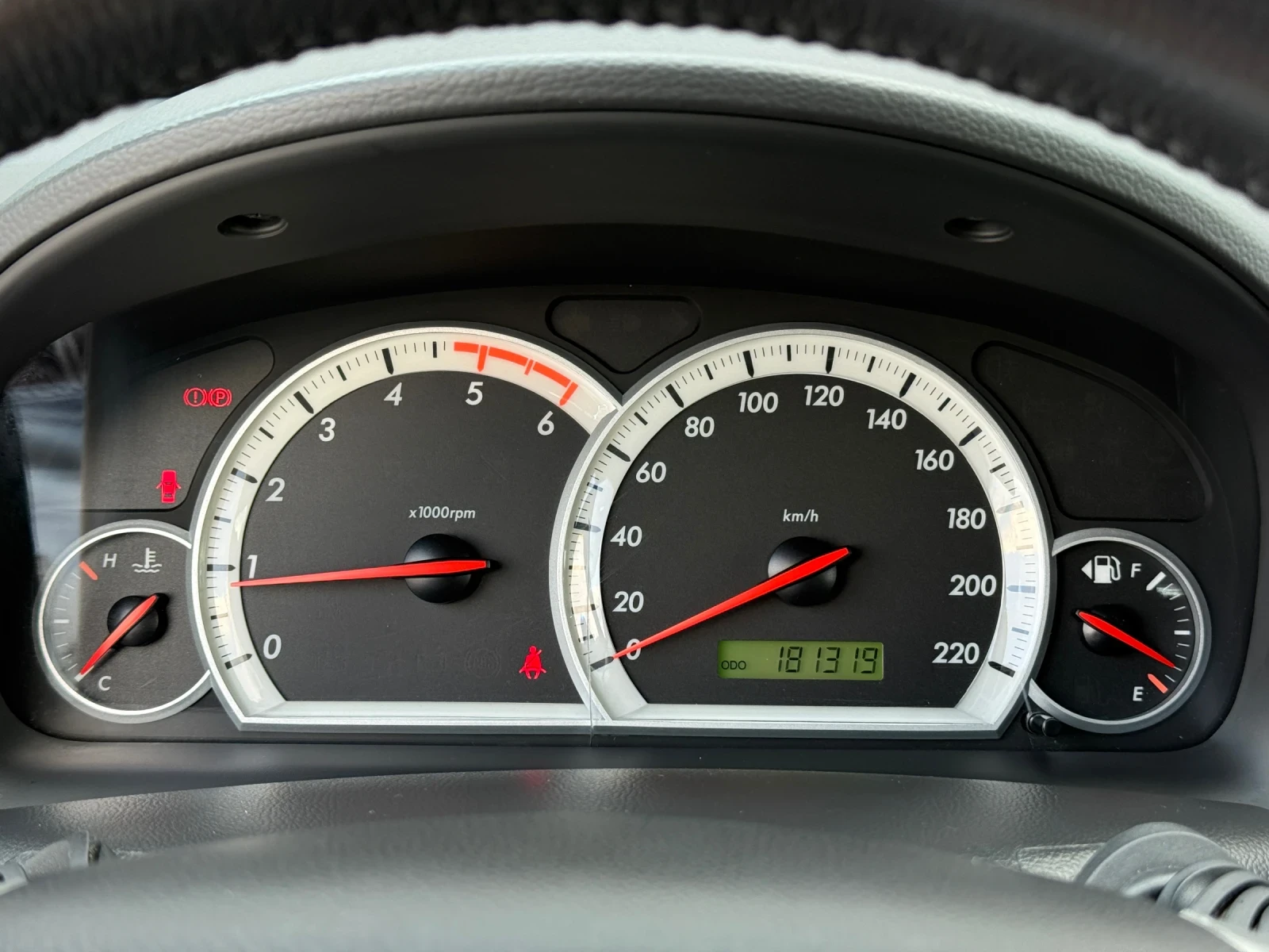 Chevrolet Captiva 2.0VCDi, 4х4! Кожа, Навигация, * 181 000км* Уникат, снимка 11 - Автомобили и джипове - 56137550