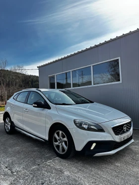 Volvo V40 Cross Country 1.6D 115кс , 2013 година , Италия !, снимка 1