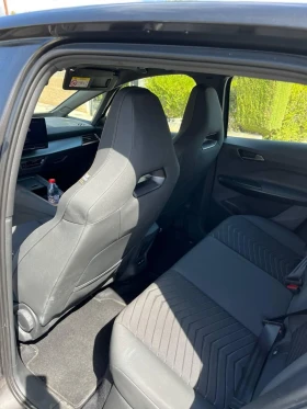 Cupra Born Electric 58 KW  - 43900 лв. / 22445.71 € - 71917850 6