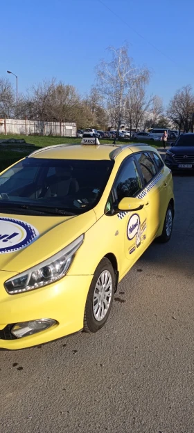 Kia Ceed 1.4i - 5500 € / 10757.07 лв. - 86988973 2