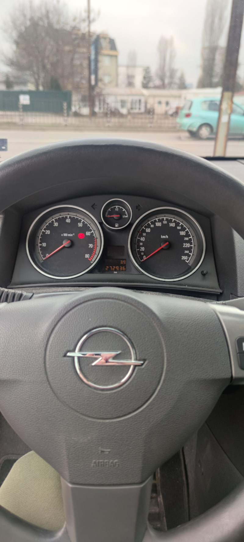 Opel Astra 1.8i 16v, снимка 12 - Автомобили и джипове - 45623536