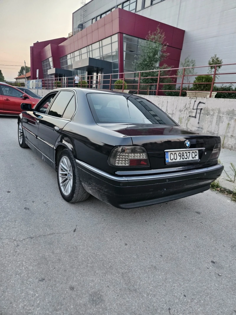 BMW 728 2.8 183кс иа газ-бензин, снимка 5 - Автомобили и джипове - 46983056