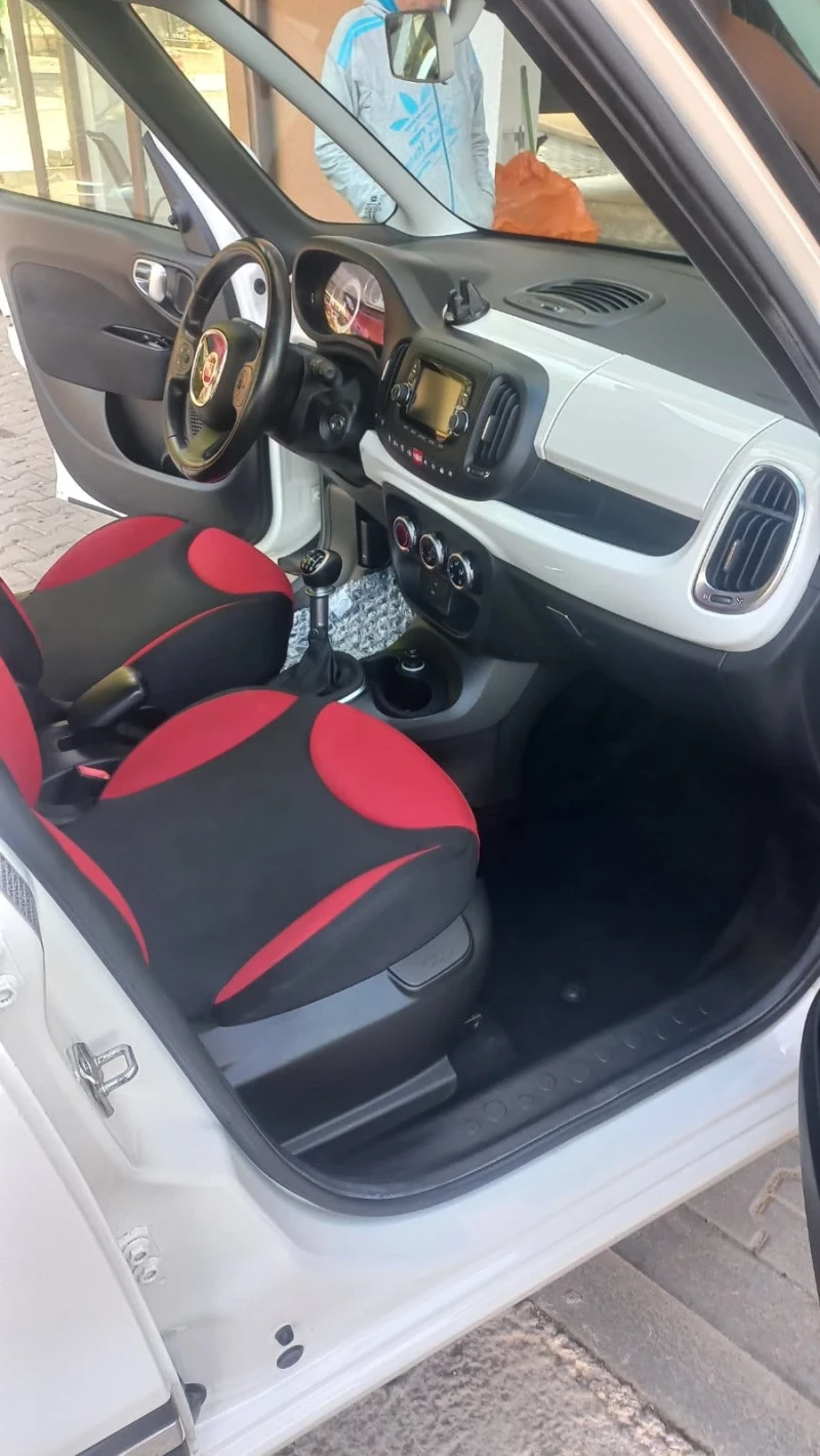 Fiat 500L, снимка 13 - Автомобили и джипове - 47620785